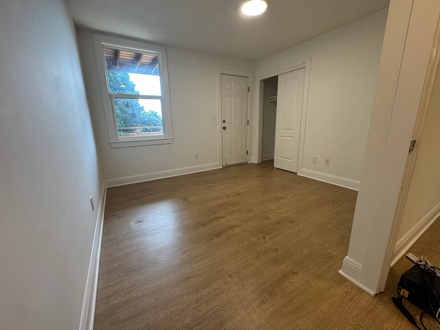 2 bed, $3,300 — Photo 4