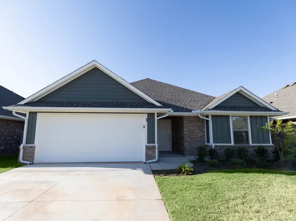 12324 SW 32nd St, Yukon, OK 73099