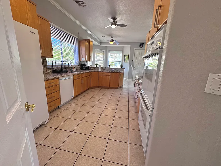 3210 Red Scott Cir — Photo 7