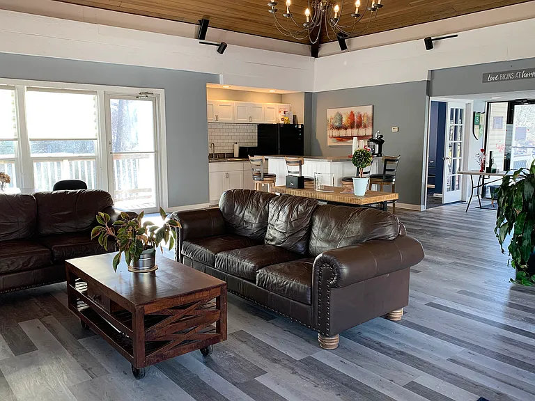 Timber Ridge Apartments — Photo 12