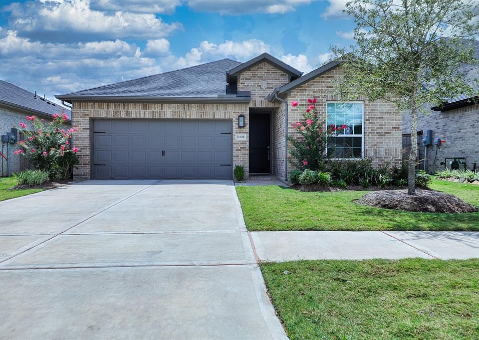 1st image of 5338 Lantana River Lane