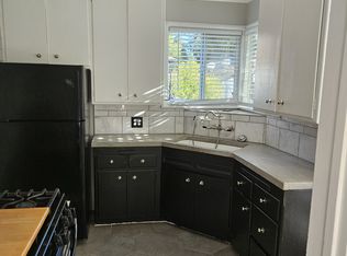 608 N Madison Ave #608, Pasadena, CA 91101