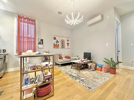 Rented by Doorway NYC, LLC | media 34