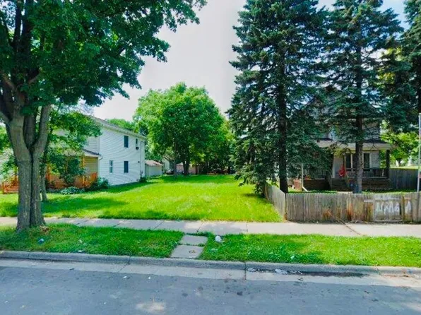 2955 Russell Ave N, Minneapolis, MN 55411