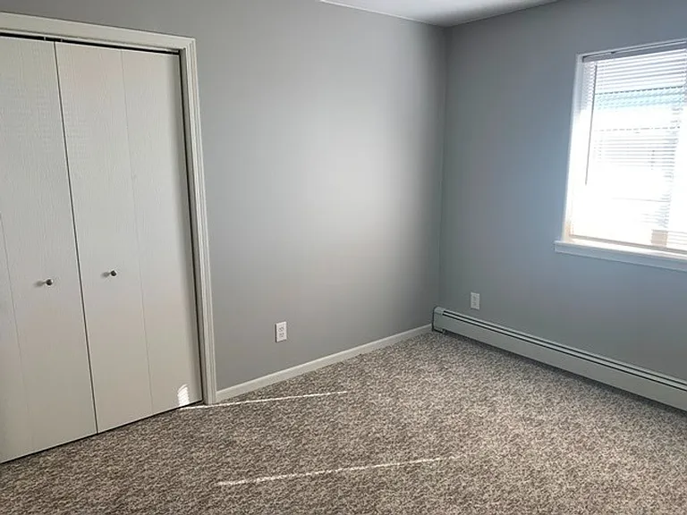 200 E Pike Ave — Photo 12