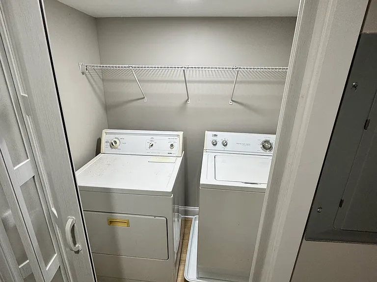 1204 Eastridge Rd SW #B — Photo 6