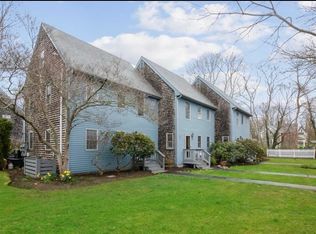 167 Winter St APT 4, South Kingstown, RI 02879