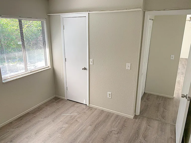 7524 Wexford St — Photo 17