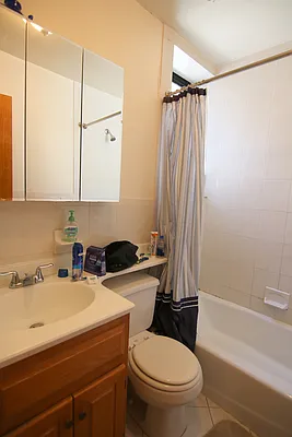 Rented by JK Dansar Corp | media 8