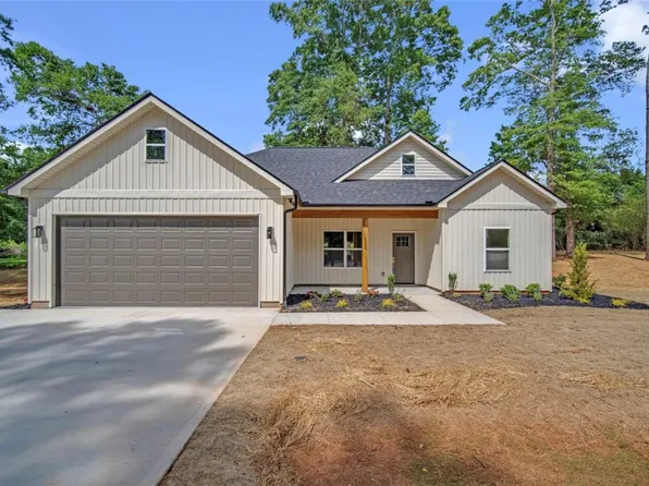 110 Dalton Rd, Seneca, SC 29678
