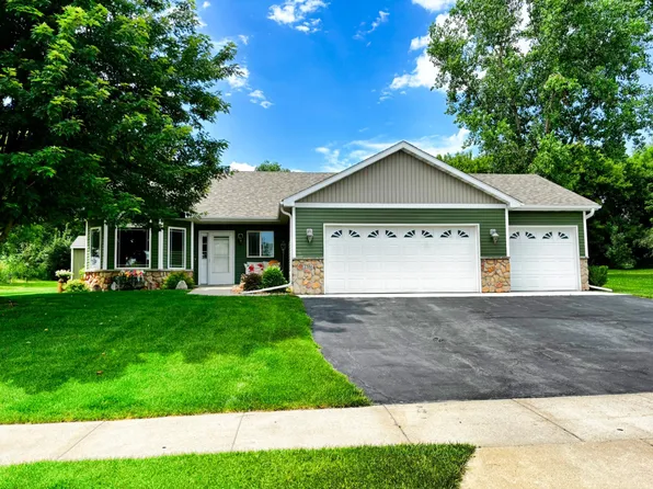 2351 Providence Pl NE, Sauk Rapids, MN 56379