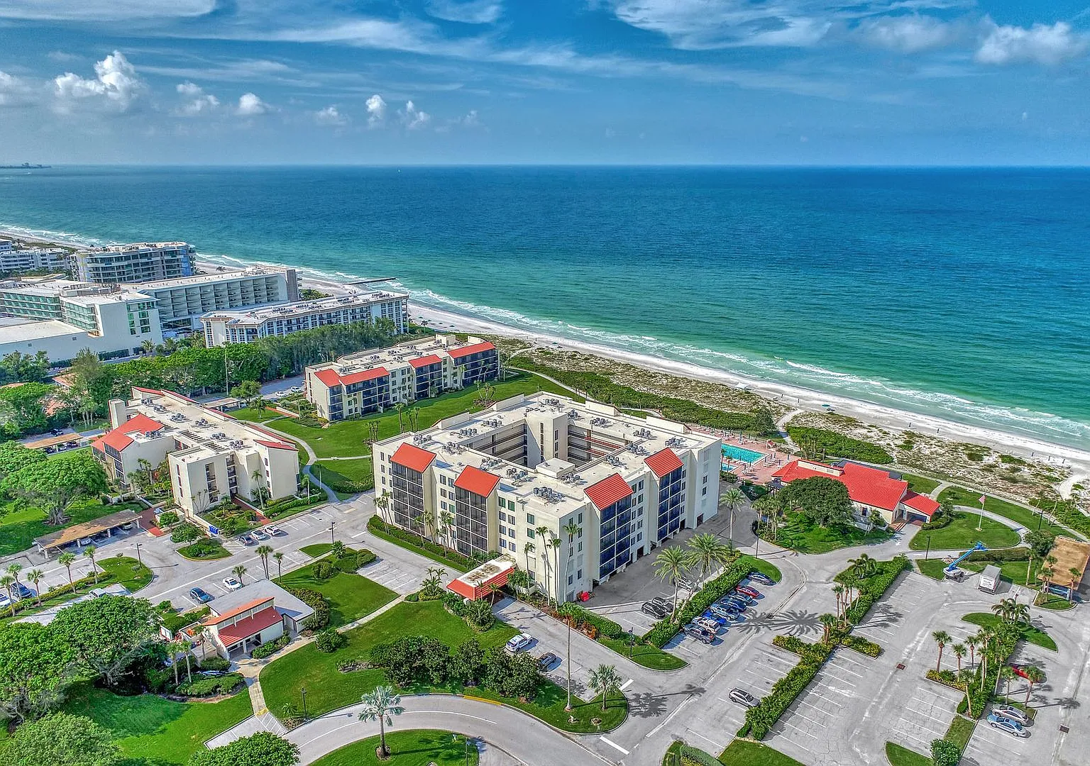 Available Now - Resort Style, 2br/2b Condo Located In The Seaplace Community On Longboat Key. — Photo 3