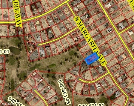 3rd image of 2870 S Margarita Ave