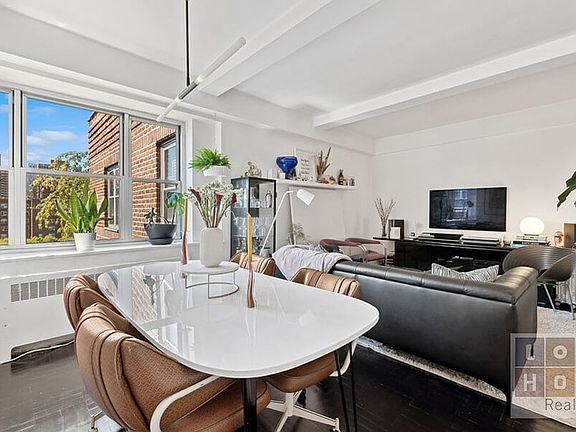 5th image of 530 Grand St APT E12e