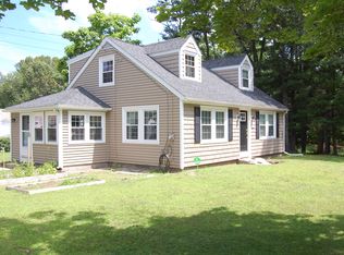 211 Riverneck Rd, Chelmsford, MA 01824