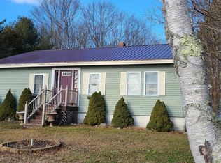 17 Perkins Rd, Belfast, ME 04915