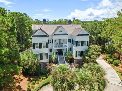718 Collins Meadow Dr., Georgetown, SC, 29440