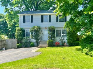 2 Broad Ct, Norwalk, CT 06850