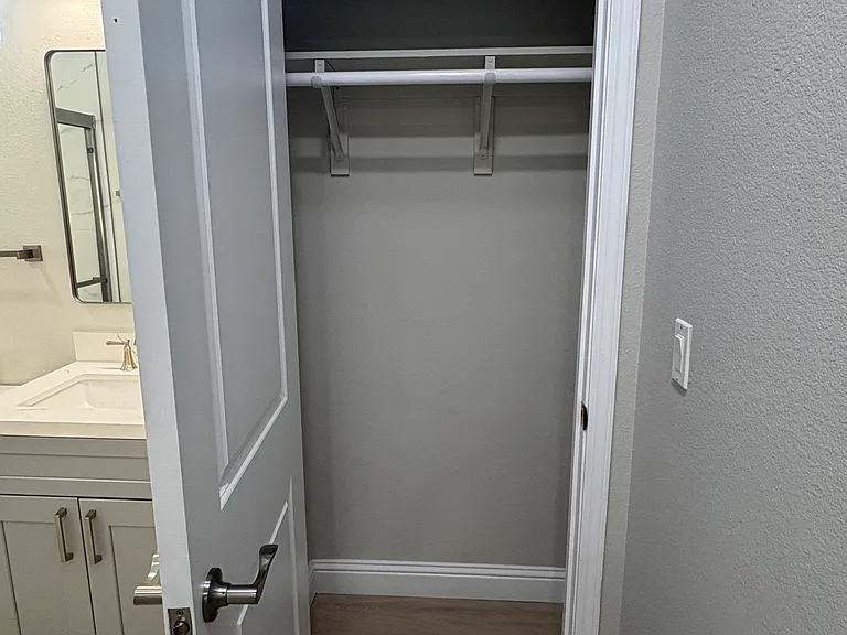 4012 Horatio Ct — Photo 22