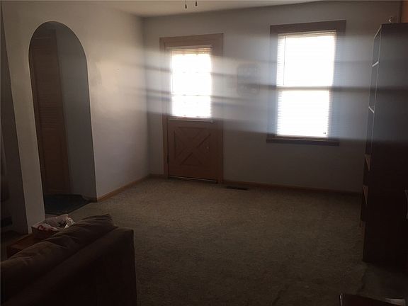 3rd image of 639 S Biltmore Ave