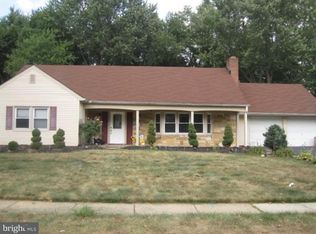 40 E Stokes Rd, Willingboro, NJ 08046