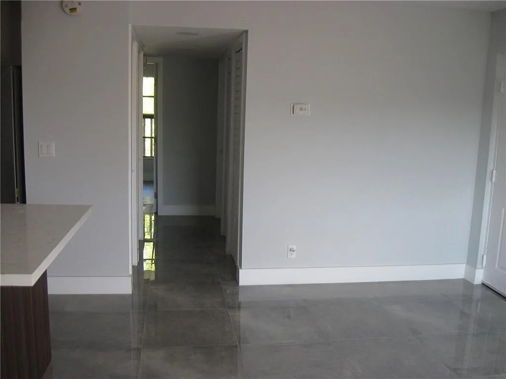 Cypress Trace Condo — Photo 3