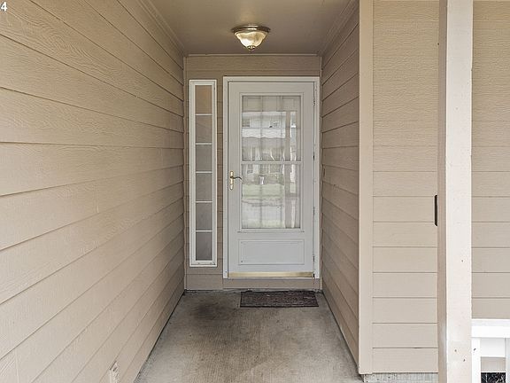4th image of 12411 NE 47th St
