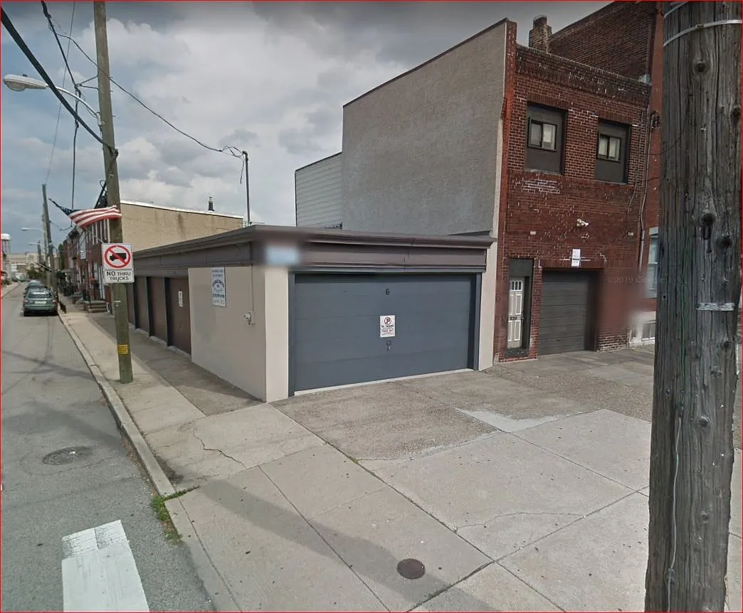 1815 East Moyamensing Avenue - 5 — Photo 3