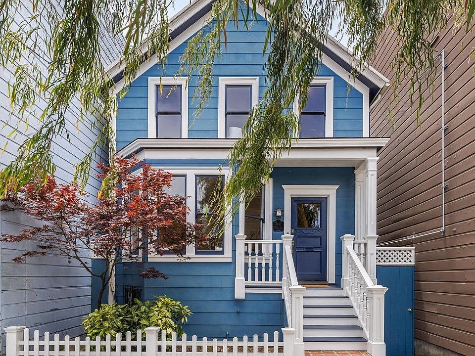 1st image of 1009 Cabrillo St