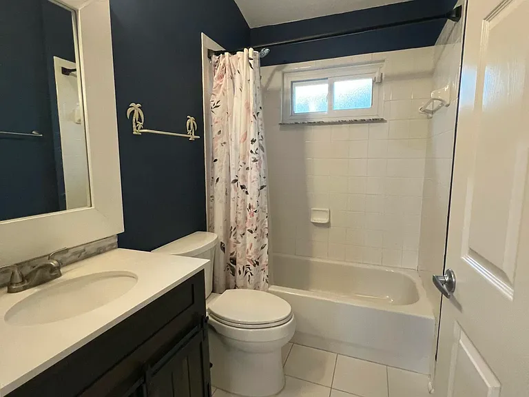 1115 Main St — Photo 7