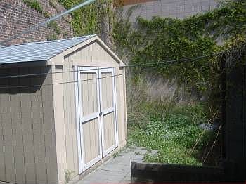 Building Photo 3