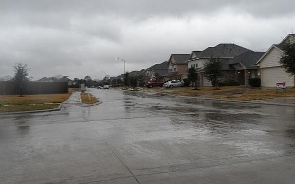 5th image of 1926 Nichole Woods Dr