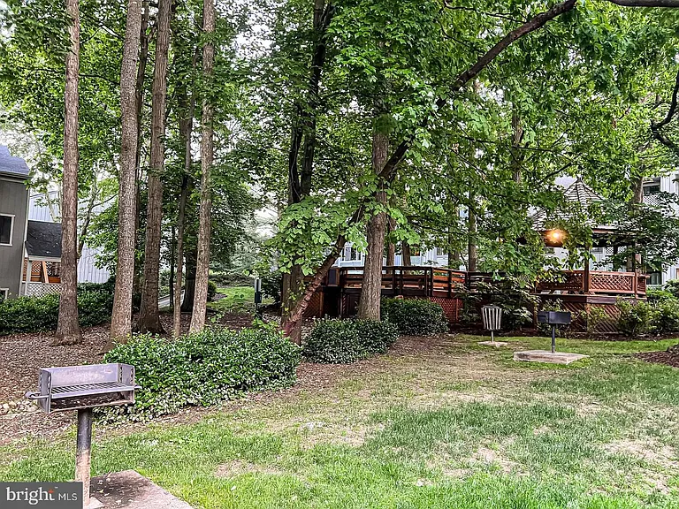 2239 Hunters Run Dr #2239 — Photo 30