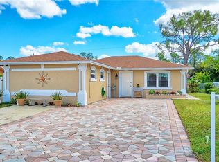 5454 Catts St, Naples, FL 34113