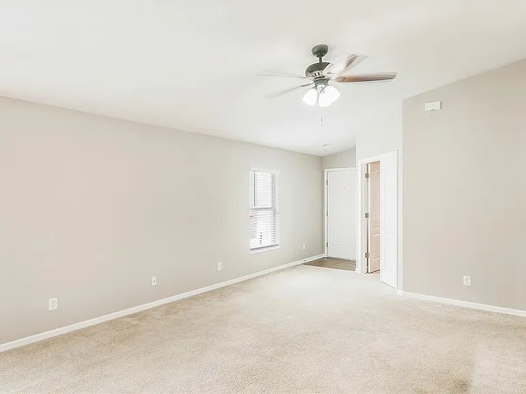 12505 Belcroft Dr — Photo 14
