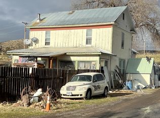 808 C St, Fossil, OR 97830