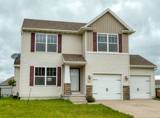 804 35th St SW, Bondurant, IA 50035