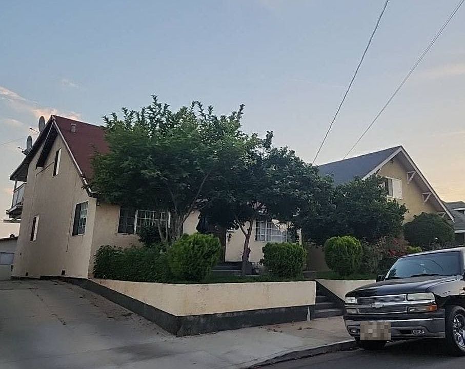 1st image of 2722 Eagle St