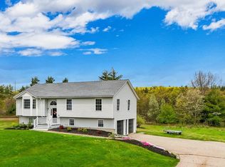 20 Lancer Ln, Danville, NH 03819