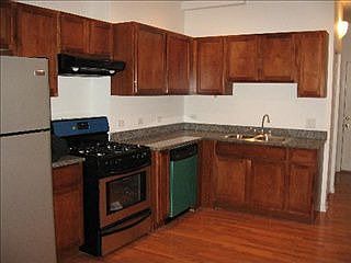 3rd image of 6152 S Eberhart Ave APT 202