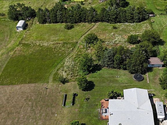 5th image of 2044 Arrowhead Rd