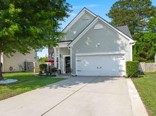 3364 Middlesboro Ave, Summerville, SC 29485