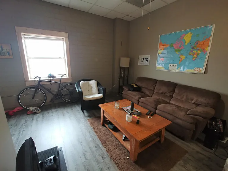 515 Cherry St #102 — Photo 2