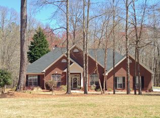 215 Monarch Dr, Peachtree City, GA 30269