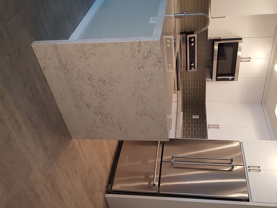 2nd image of 103 Huntington #271