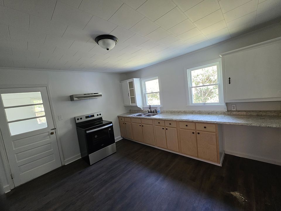 2nd image of 3609 Rube Spangler Rd