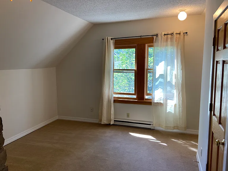 2400 Fremont Ave S #2 — Photo 32