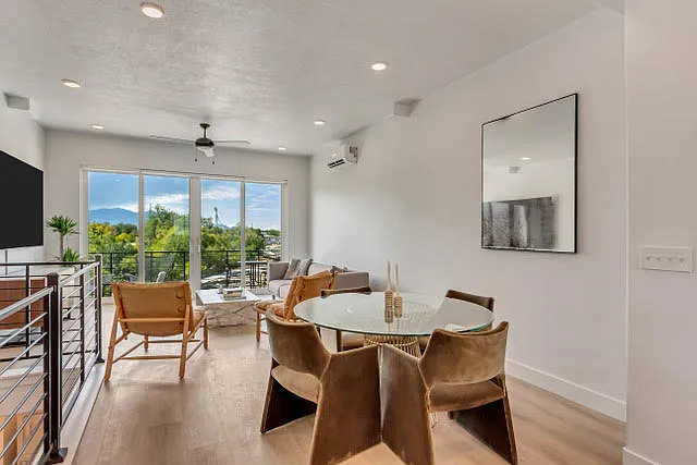 64 W Iko Ave #U325 — Photo 6