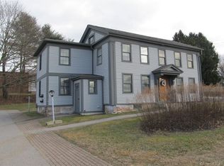 3 E Pattagansett Rd UNIT D, Niantic, CT 06357