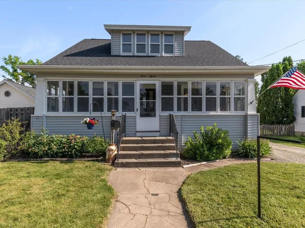 315 ROBBINS STREET, WI 54165